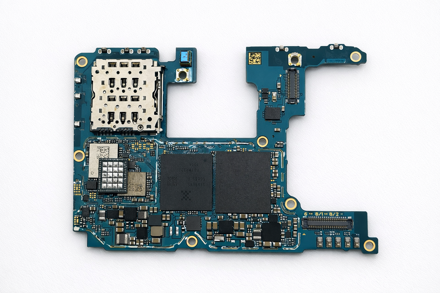 Замена усилителя мощности (не ловит сеть)